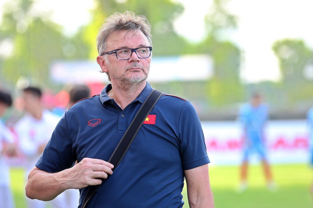 Dự đoán những toan tính của HLV Philippe Troussier tại ASIAN Cup, Real Madrid “chấp người” nhưng vẫn bá đạo