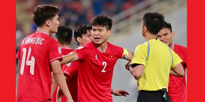 Kỹ năng lãnh đạo trong đội hình: Đội trưởng và đội phó